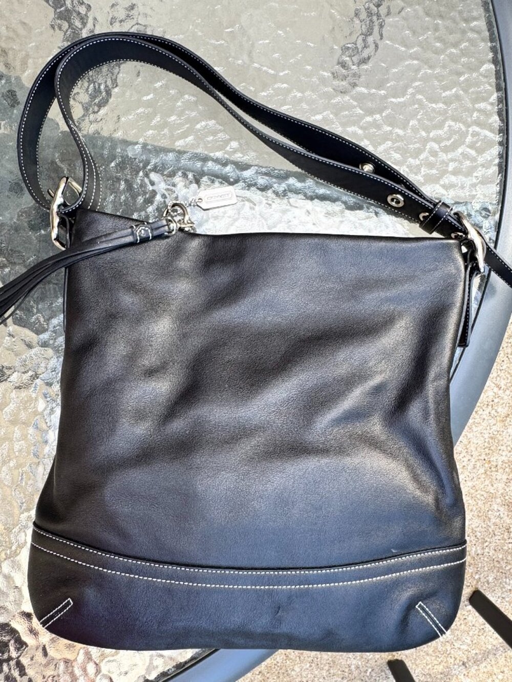 VINTAGE COACH Black Handbag/Crossbody - Like New Condition! - Picture 2 of 6